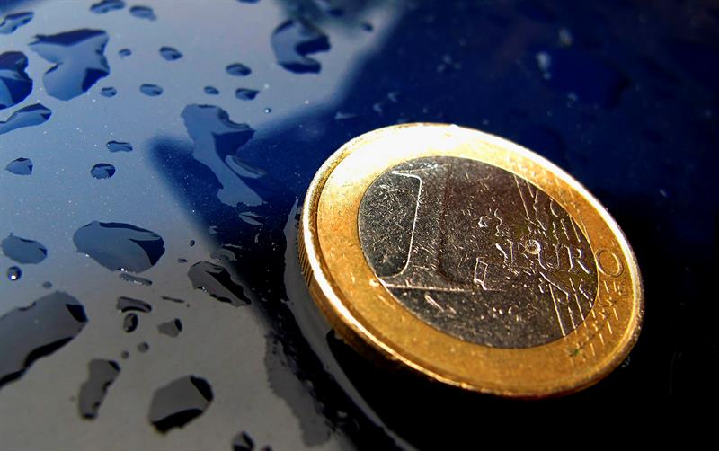 El euro sube a 1,1780 dÃ³lares