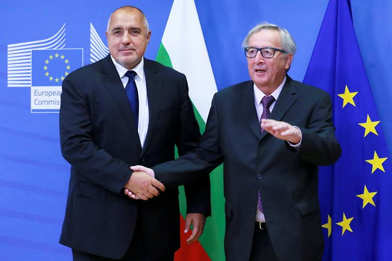 Juncker apoya que Bulgaria se sume a la eurozona